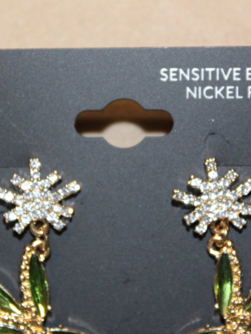 NWT Lane Bryant Rhinestone palm tree earrings   CUTE! NICE! - Picture 7 of 8